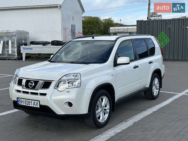 2011 nissan x-trail