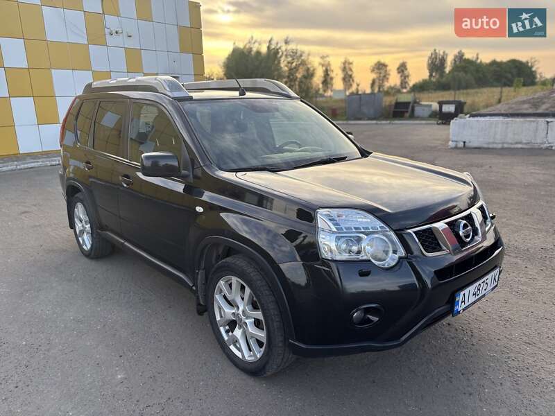 2012 nissan x-trail