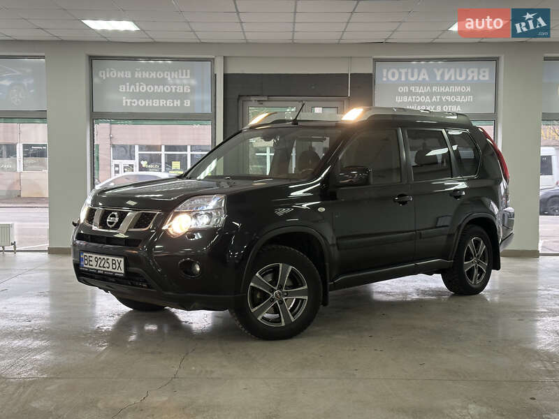 2012 nissan x-trail