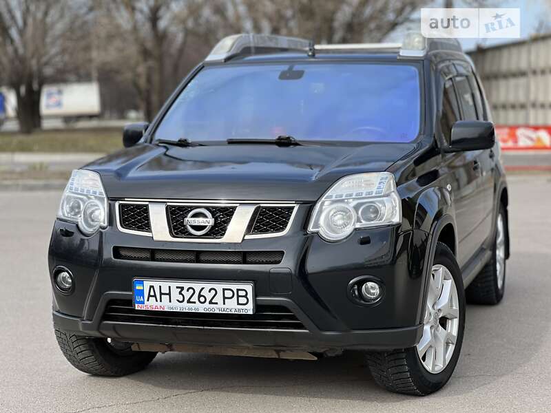 2012 nissan x-trail