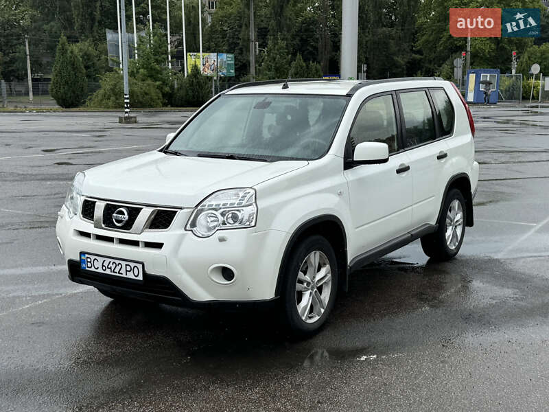 2013 nissan x-trail