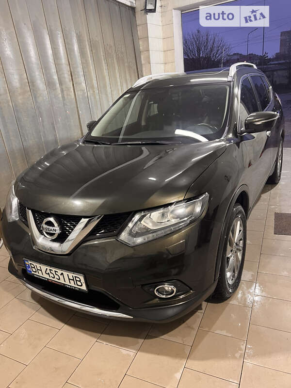 2015 nissan x-trail