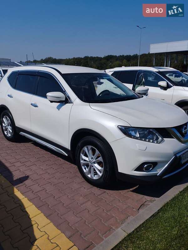 2017 nissan x-trail