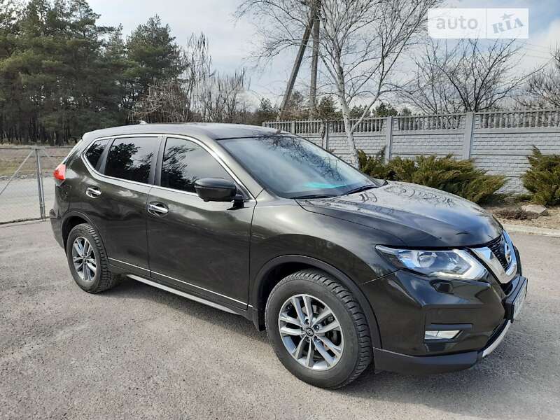 2020 nissan x-trail