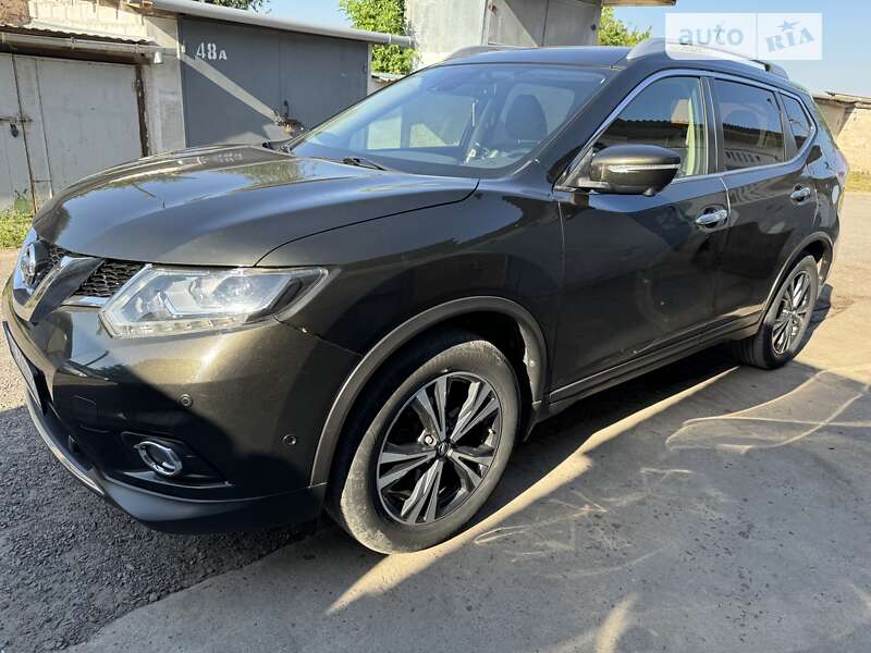 2015 nissan x-trail
