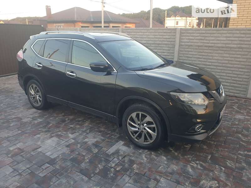 2015 nissan x-trail