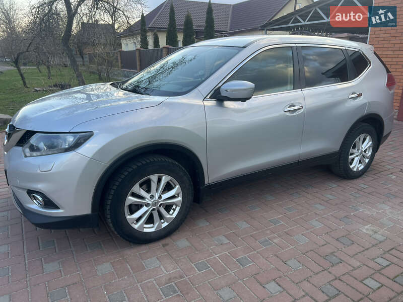 2015 nissan x-trail