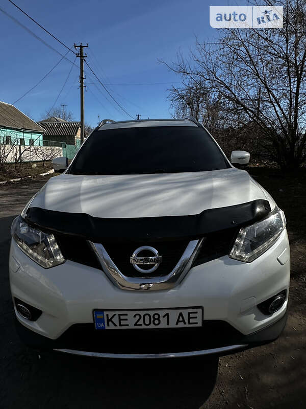 2015 nissan x-trail