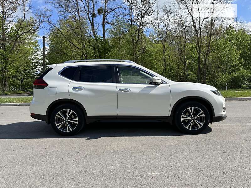 2017 nissan x-trail