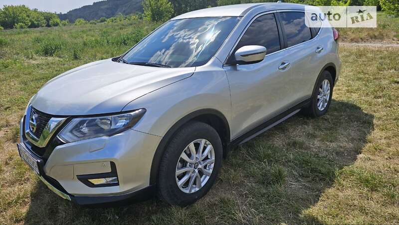 2020 nissan x-trail