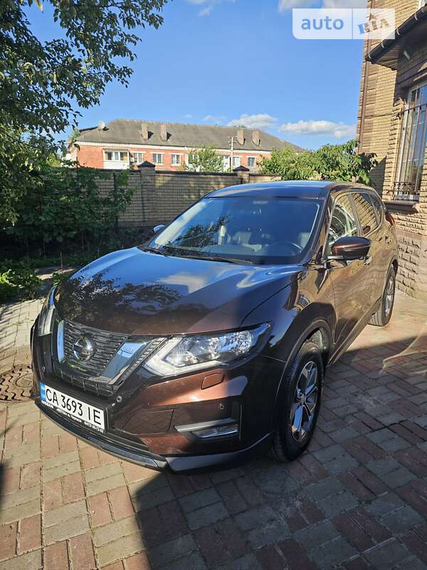 2020 nissan x-trail