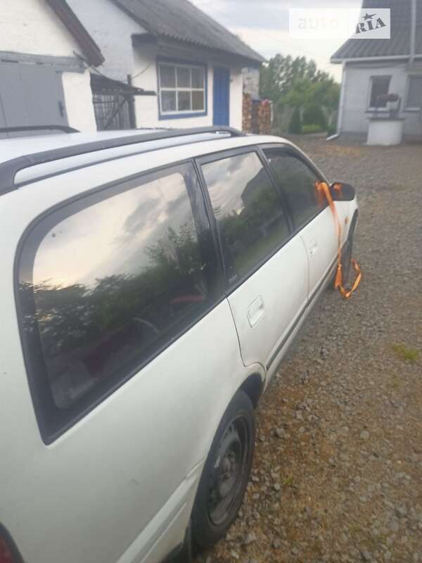 1992 nissan primera