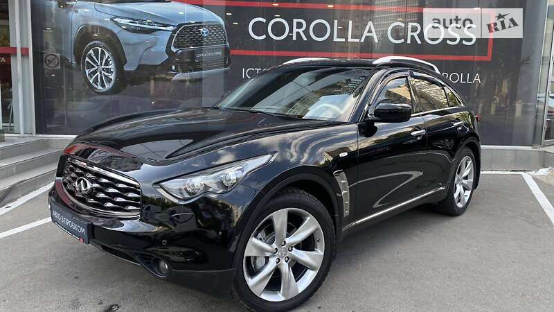 2011 infiniti fx37