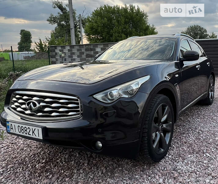 2011 infiniti fx37