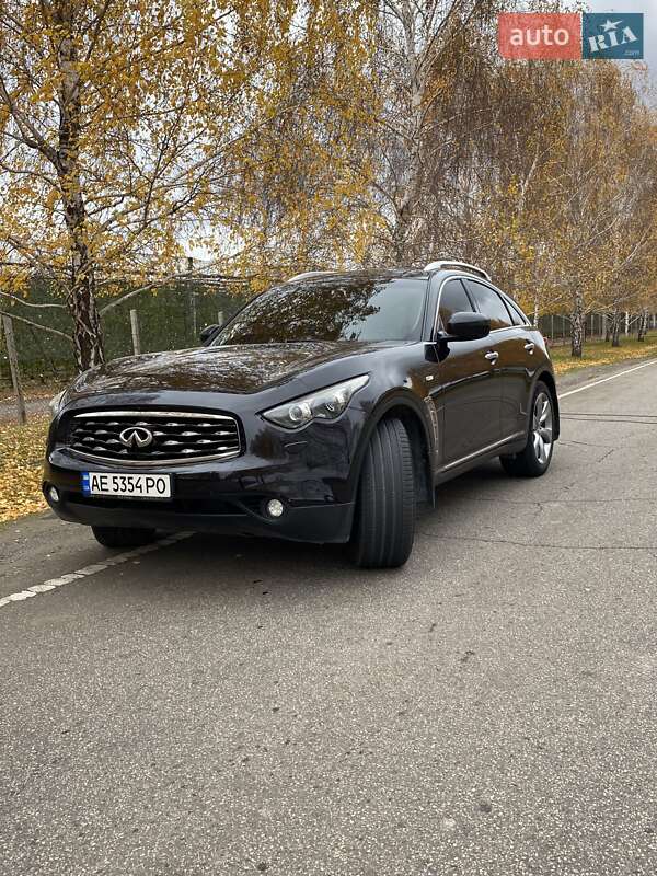 2011 infiniti fx 37