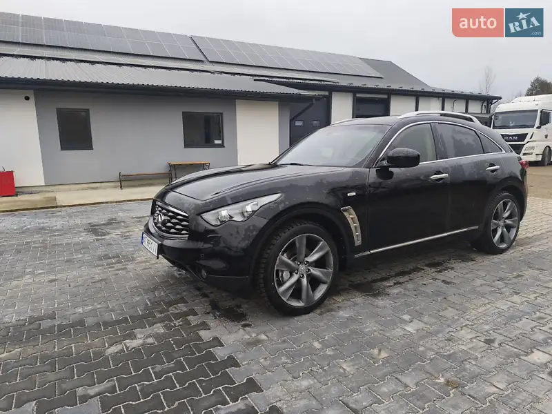2011 infiniti fx37