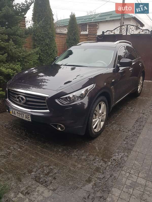 2012 infiniti fx 37