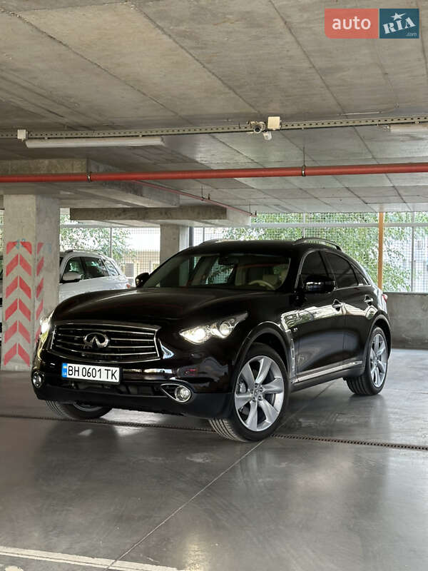 2013 infiniti qx70