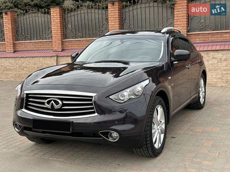 2014 infiniti qx70