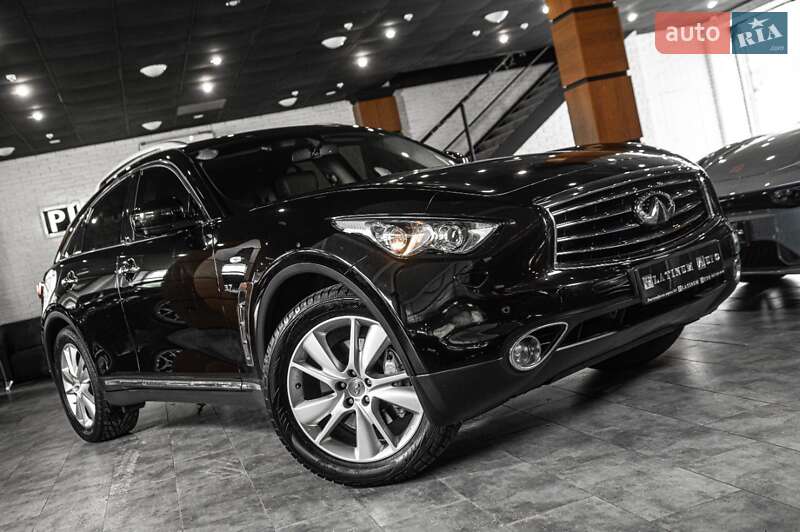 2014 infiniti qx70