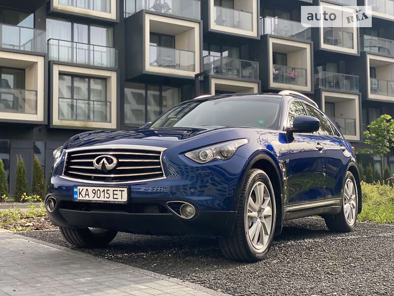 2014 infiniti qx70