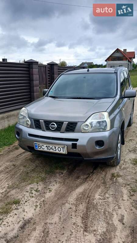 2007 nissan x-trail