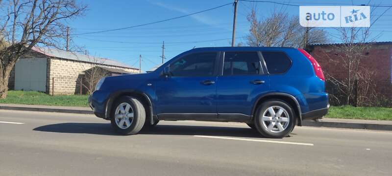 2007 nissan x-trail