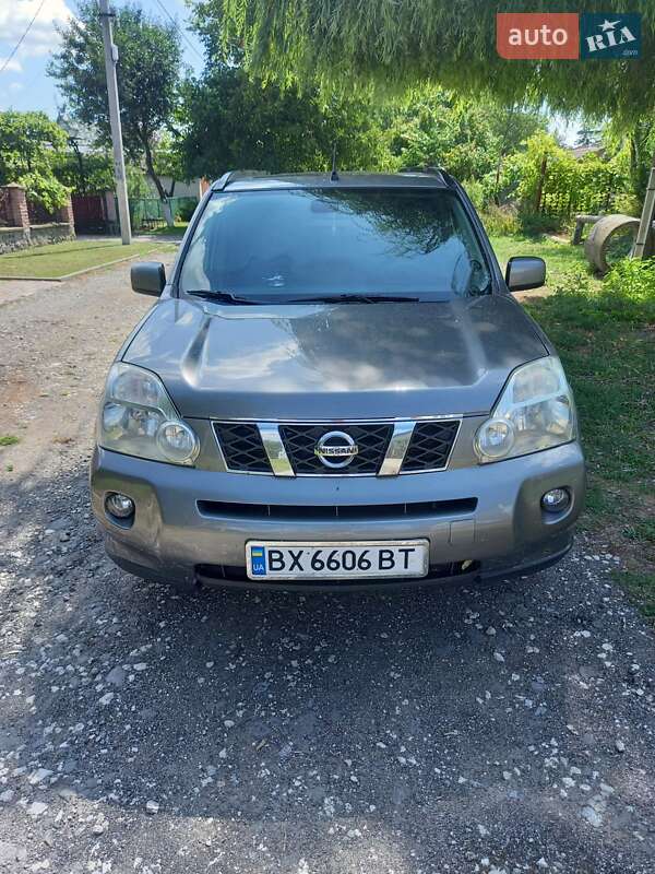 2007 nissan x-trail