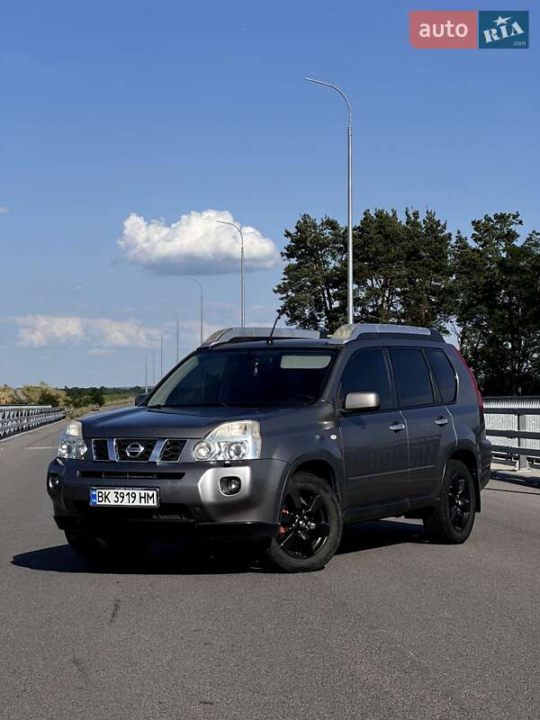 2007 nissan x-trail