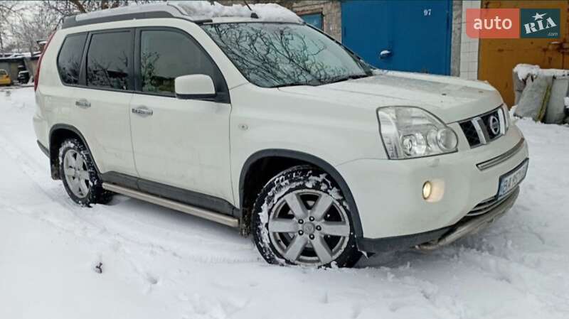 2009 nissan x-trail
