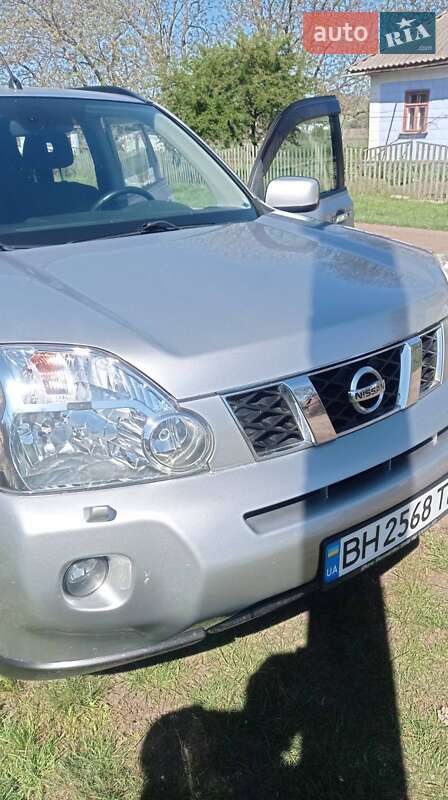 2008 nissan x-trail
