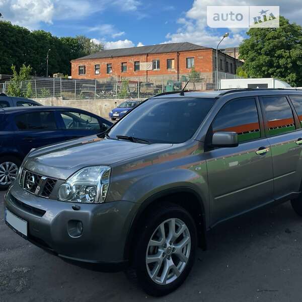 2009 nissan x-trail