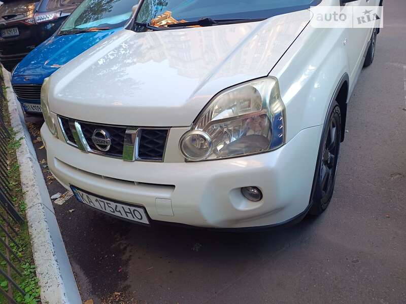 2008 nissan x-trail