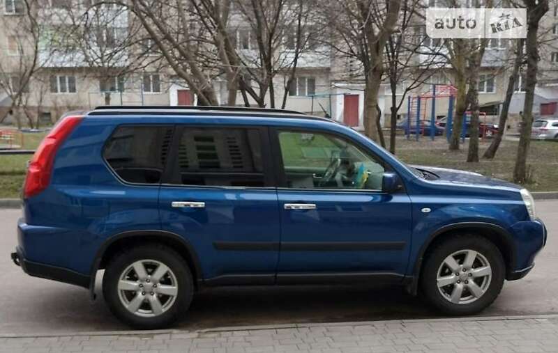 2009 nissan x-trail