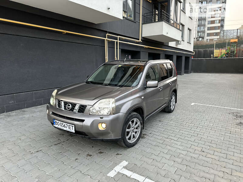 2009 nissan x-trail