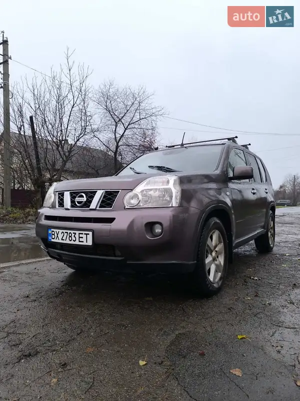 2010 nissan x-trail