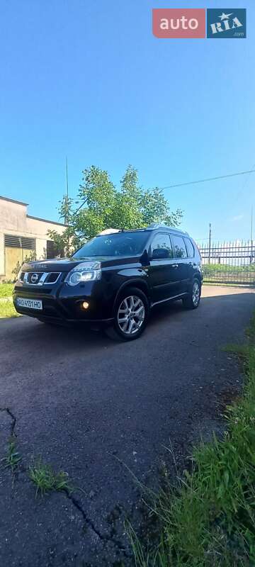 2010 nissan x-trail