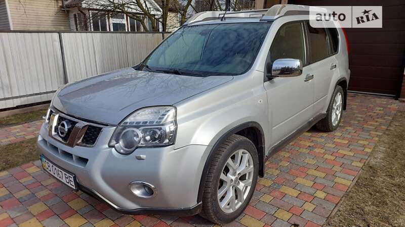 2010 nissan x-trail