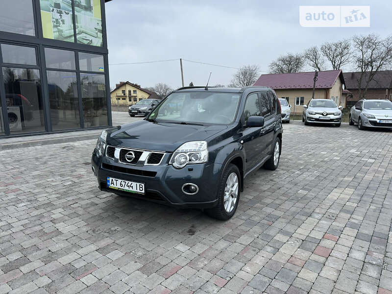 2010 nissan x-trail