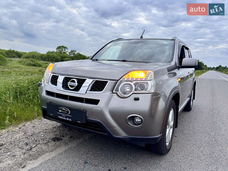 2011 nissan x-trail