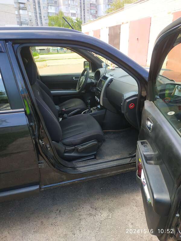 2011 nissan x-trail