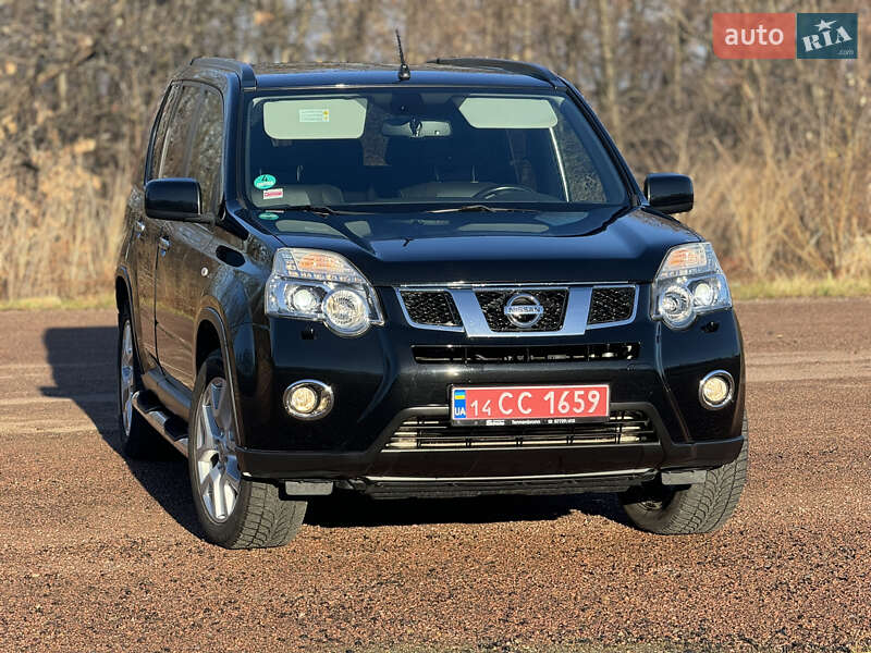 2011 nissan x-trail