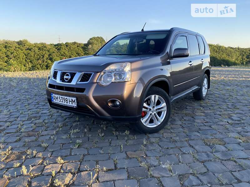 2011 nissan x-trail