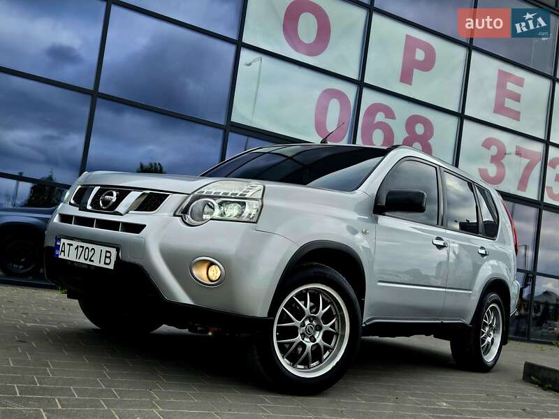 2011 nissan x-trail