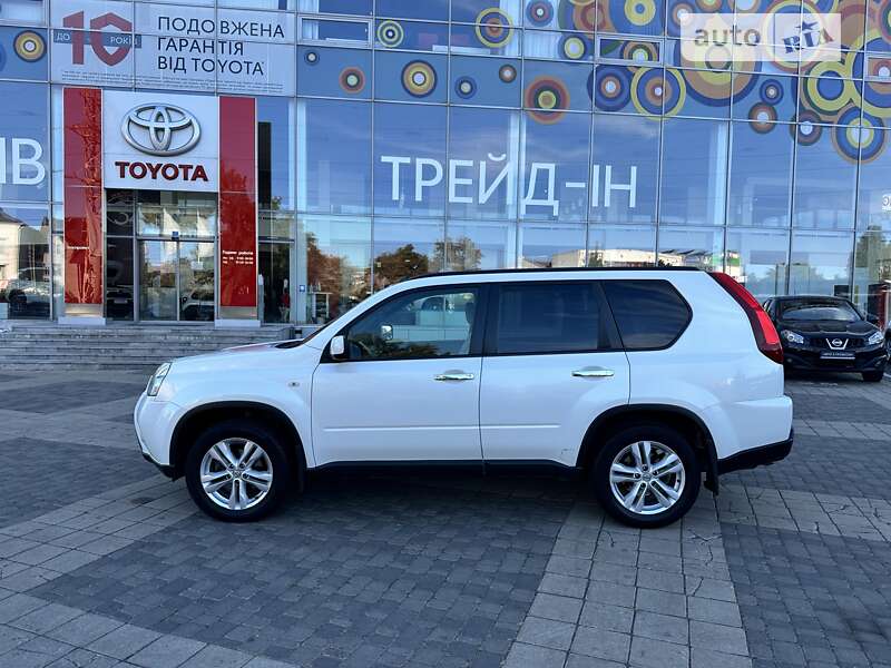 2011 nissan x-trail