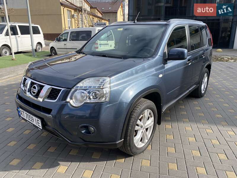 2011 nissan x-trail