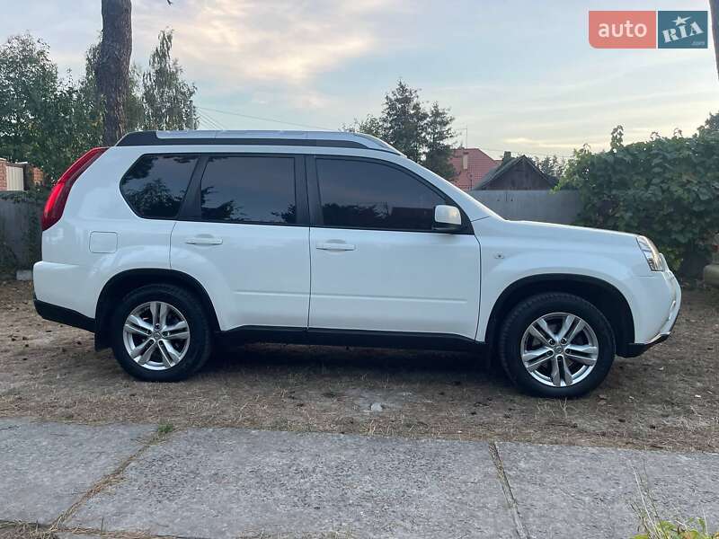 2013 nissan x-trail