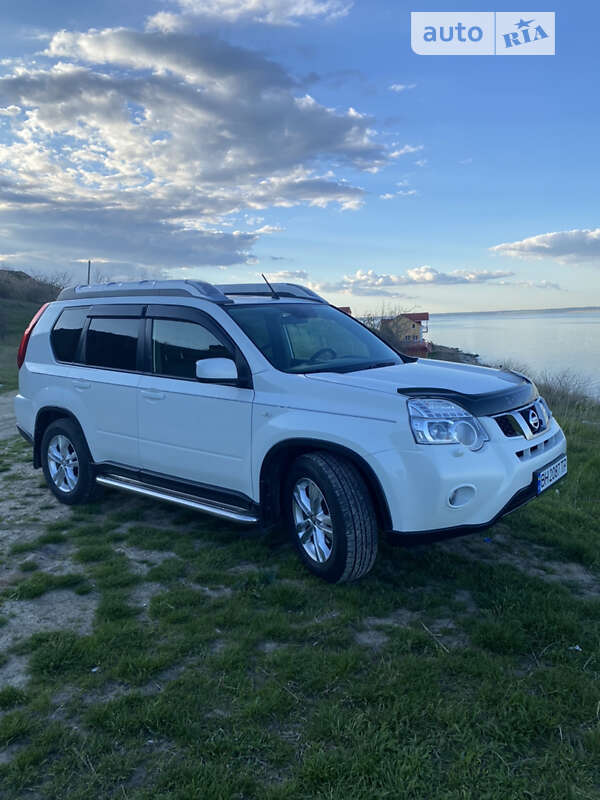 2013 nissan x-trail