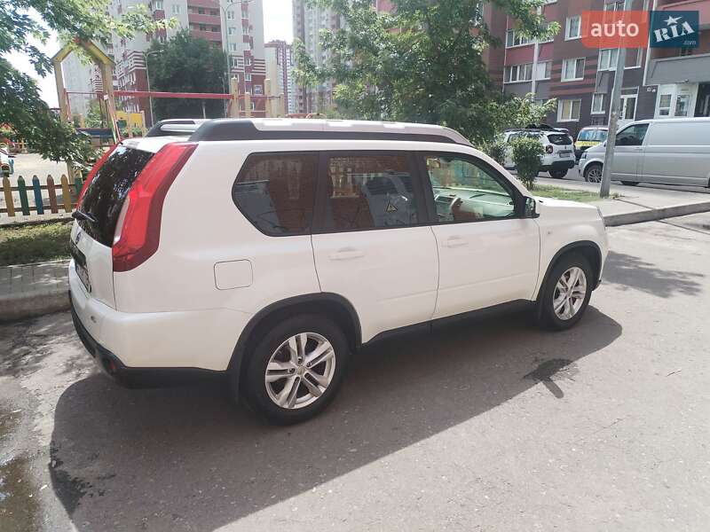 2013 nissan x-trail