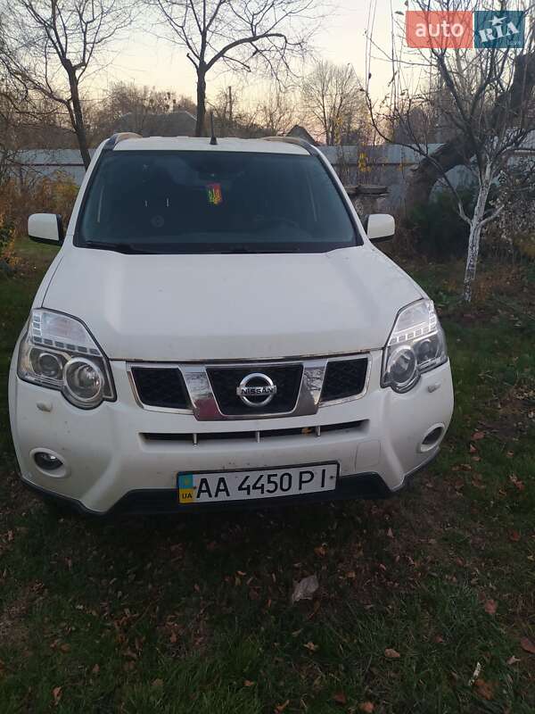 2013 nissan x-trail